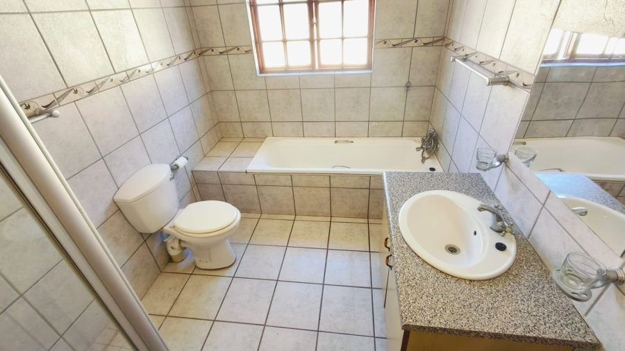 3 Bedroom Property for Sale in Baillie Park North West